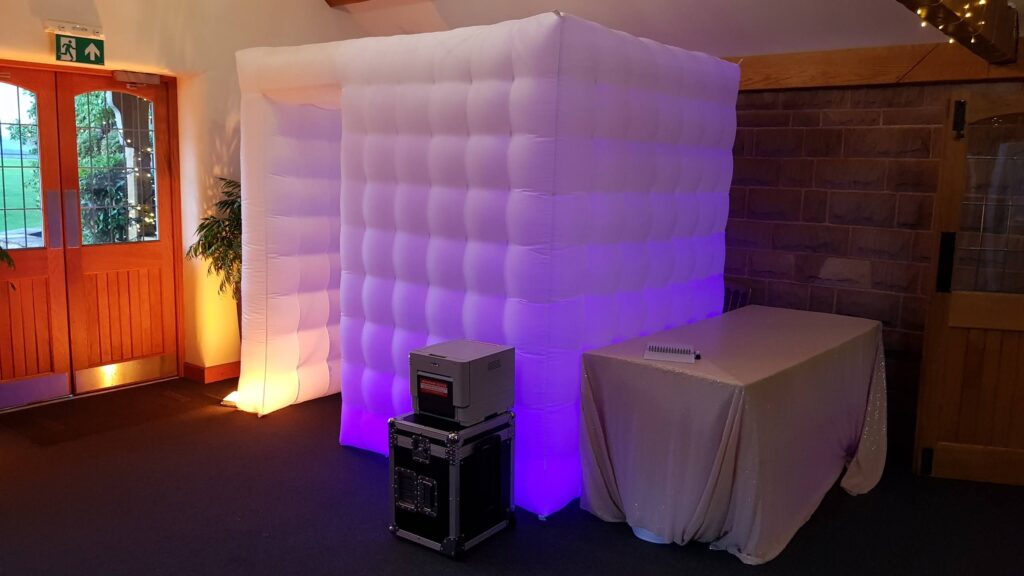 photo booth hire macclesfield